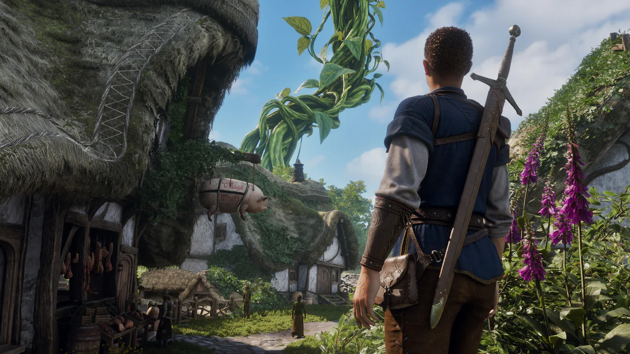 El protagonista de Fable observa una aldea fantástica con elementos mágicos y un cerdo flotando cerca de las casas.